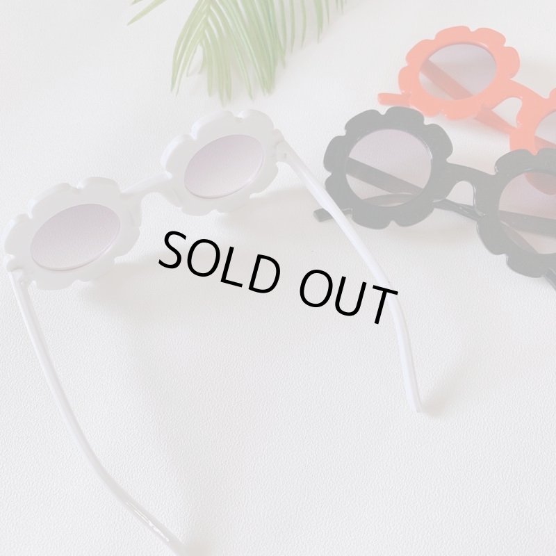 画像2: KIDS フラワーサングラス (2)