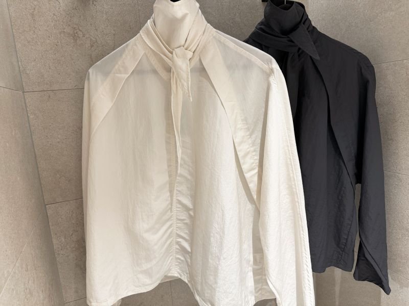 画像1: High Neck Tie Ribbon Shirt (1)