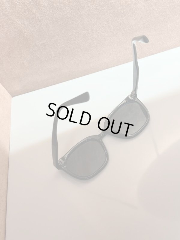 画像2: Black Basic Sunglasses (2)