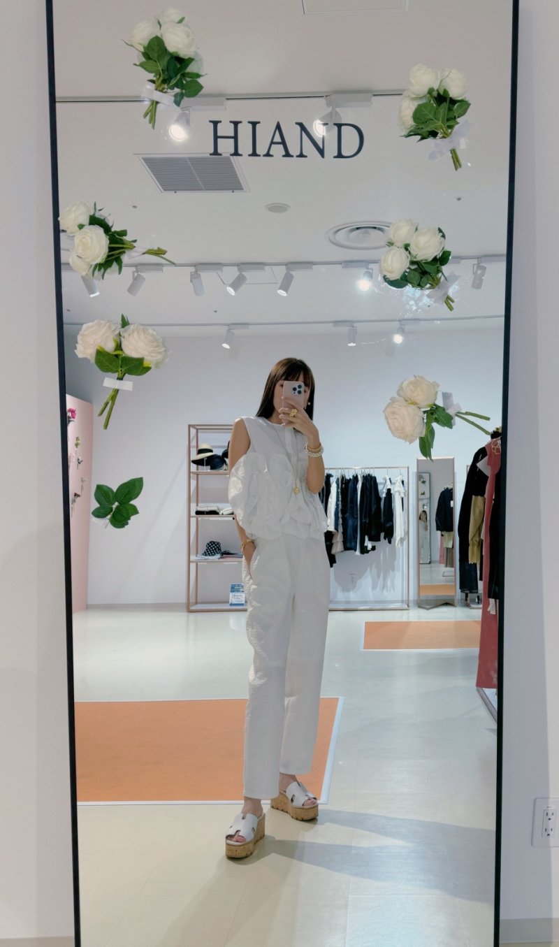 画像2: Flower jacquard tapered pants