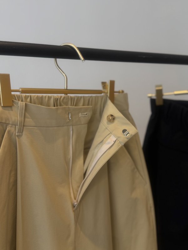 画像2: Active Stretch Tuck Pants (2)