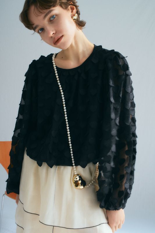 Petal chiffon blouson Black HIAND